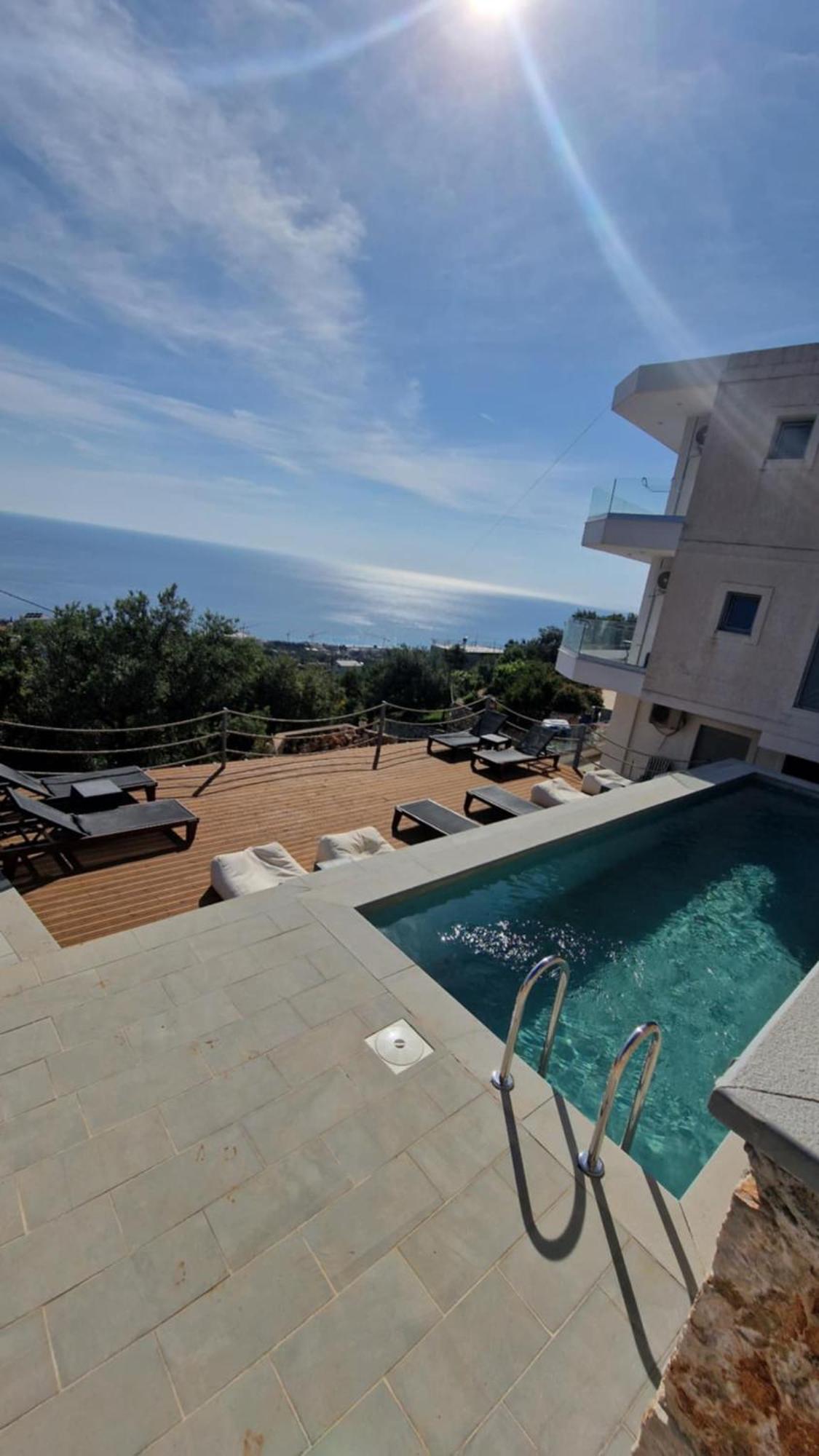 Ionian Pearl Dhërmi